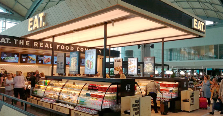 La cadena Eat. aterriza en  el Aeropuerto de Alicante