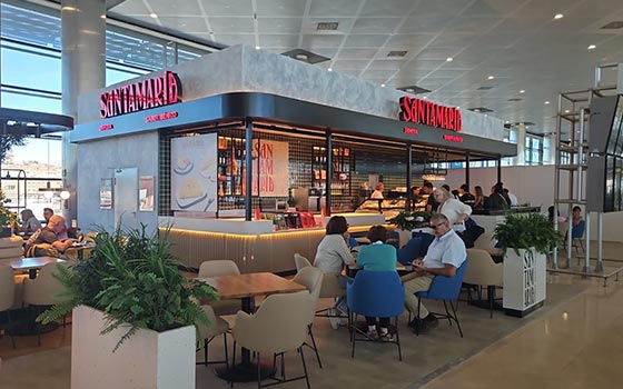 Ibersol abre un nuevo Dehesa Santamaría en el aeropuerto de Madrid-Barajas